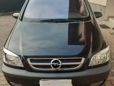 Usata Opel Zafira Life Elegance 2023 Nero Monovolume