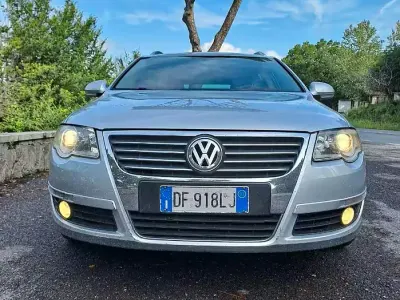 Usata VW Passat 140 CV (102 kW) 2007 Grigio Station wagon