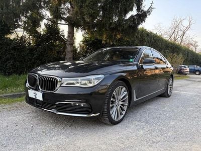 Usata BMW 740 Luxury Line 320 CV (235 kW) 2018 Nero Berlina