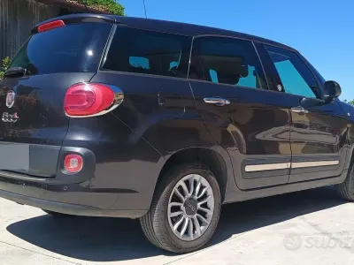 Usata Fiat 500L Living 85 CV (62 kW) 2015 Grigio Monovolume
