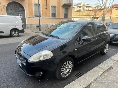 Usata Fiat Grande Punto Active 77 CV (56 kW) 2007 Nero Utilitaria