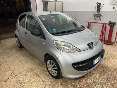 Usata Peugeot 107 68 CV (50 kW) 2007 Utilitaria