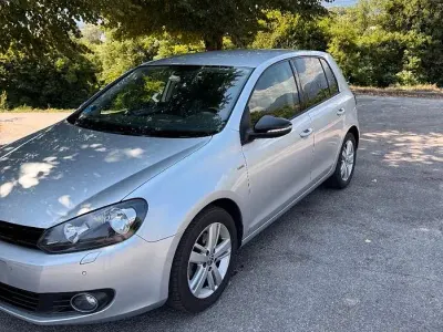 Usata VW Golf VII Highline 122 CV (89 kW) 2013 Berlina