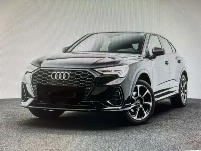 Usata Audi Q3 Sportback S-Line 150 CV (110 kW) 2022 Nero met SUV