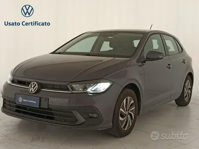 Occasion VW Polo Life 95 PK (69 kW) 2023 Blauw Hatchback