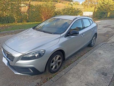 usata Volvo V40 CC 1.6 d2 Momentum