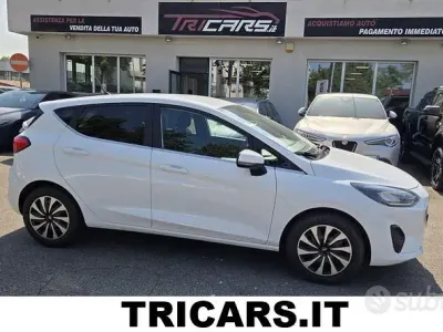 Usata Ford Fiesta Titanium 75 CV (55 kW) 2023 Bianco Utilitaria
