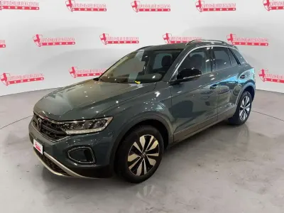 Usata VW T-Roc Goal 116 CV (85 kW) 2025 Blu/azzurro SUV