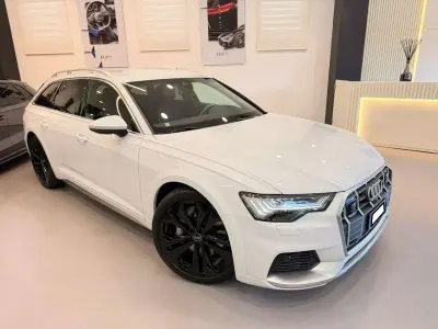 Usata Audi A6 Ambiente 340 CV (250 kW) 2022 Bianco pastello Station wagon