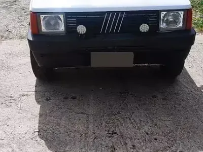 Usado Fiat Panda 4x4 50 CV (36 kW) 1990 Blanco Utilitario