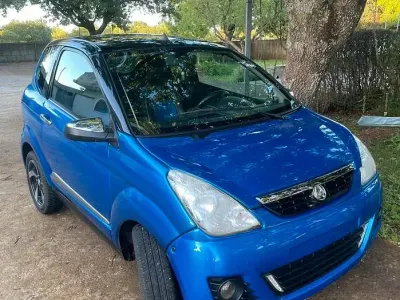 Usata Aixam City 2014 Blu Utilitaria