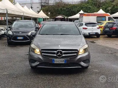 Usata Mercedes A180 Executive 109 CV (80 kW) 2013 Grigio Berlina