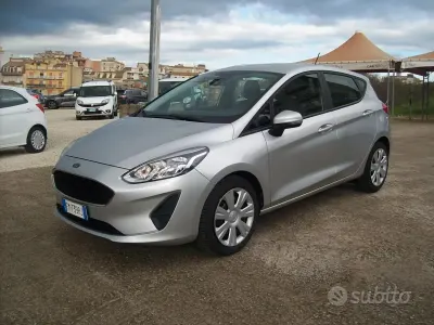 Usata Ford Fiesta Vignale 86 CV (63 kW) 2018 Grigio Utilitaria