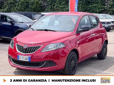 Usata Lancia Ypsilon Silver 70 CV (51 kW) 2021 Rosso Utilitaria
