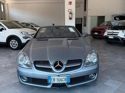 Usata Mercedes SLK200 184 CV (135 kW) 2010 Argento Cabrio