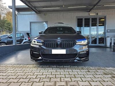 Usata BMW 530 Sport Line 265 CV (194 kW) 2017 Grigio Station wagon