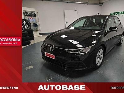 Usata VW Golf VIII Life 116 CV (85 kW) 2022 Nero Berlina