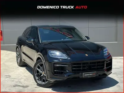 Usata Porsche Cayenne 470 CV (345 kW) 2024 Nero SUV