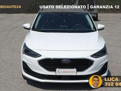 Usata Ford Focus Business Edition 120 CV (88 kW) 2022 Bianco Station wagon