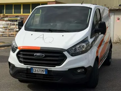 Usata Ford Transit Custom 107 CV (78 kW) 2020 Bianco Furgone