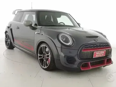 Begagnad Mini John Cooper Works 306 HK (225 kW) 2020 Grå Halvkombi
