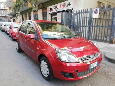 usata Ford Fiesta 1.2 16V 5p. benzina/ GPL