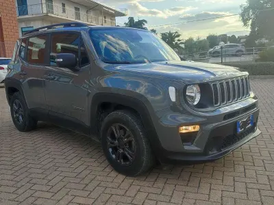 Usata Jeep Renegade Longitude 131 CV (96 kW) 2022 Grigio SUV