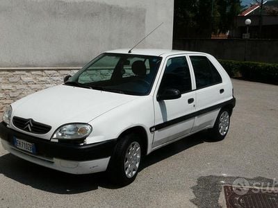 Usata 2000 Citroën Saxo Utilitaria | 2300 €