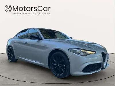 Usata Alfa Romeo Giulia Veloce 211 CV (155 kW) 2018 Grigio Berlina