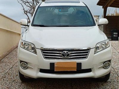 Usata Toyota RAV4 Executive 150 CV (110 kW) 2011 Bianco SUV