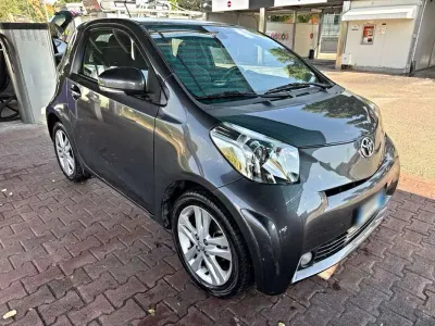 Usata Toyota iQ