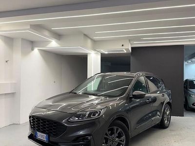 Usata Ford Kuga ST-Line 120 CV (88 kW) 2022 Grigio SUV