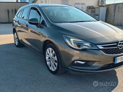 Usata Opel Astra 110 CV (80 kW) 2018 Grigio Station wagon