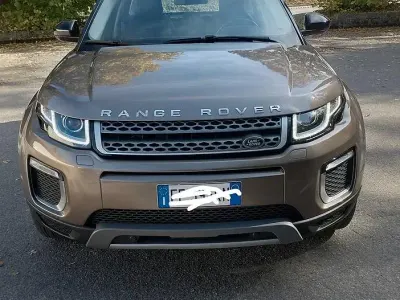 Begagnad Land Rover Range Rover evoque HSE 150 HK (110 kW) 2016 SUV