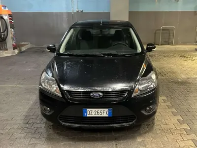 Usata Ford Focus Titanium 109 CV (80 kW) 2010 Nero Berlina