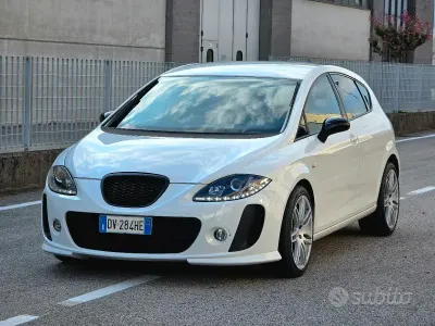 Usata Seat Leon CUPRA 241 CV (177 kW) 2009 Bianco Utilitaria
