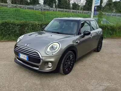 Brugt Mini Cooper D Business 116 HK (85 kW) 2016 Grå Hatchback