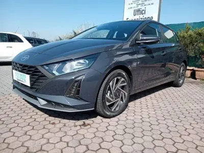 Nuova Hyundai i20 78 CV (57 kW) 2026 Grigio Utilitaria