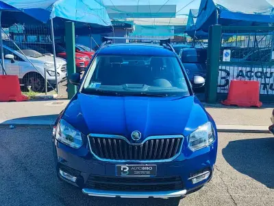Usata Skoda Yeti Elegance 105 CV (77 kW) 2014 Blu SUV