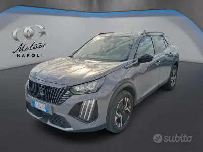 Gebraucht Peugeot 2008 Allure 102 PS (75 kW) 2025 Schwarz SUV