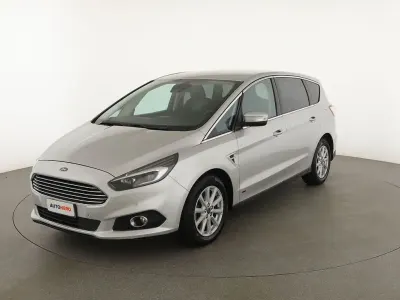 Usata Ford S-MAX Titanium 180 CV (132 kW) 2017 Argento Monovolume