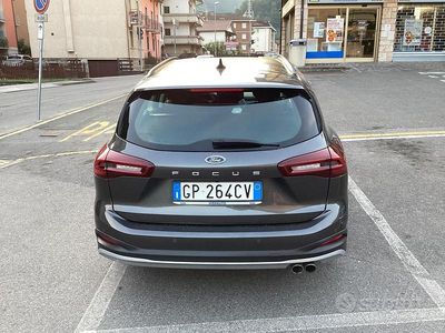 Usata Ford Focus 100 CV (73 kW) 2023 Grigio Station wagon