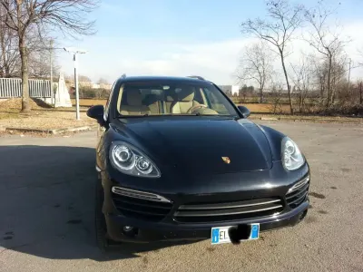 Usata Porsche Cayenne 245 CV (180 kW) 2012 SUV