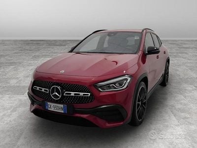 Usata Mercedes GLA200 Premium 150 CV (110 kW) 2023 Rosso SUV