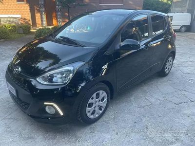 Usata Hyundai i10 66 CV (48 kW) 2016 Nero Utilitaria