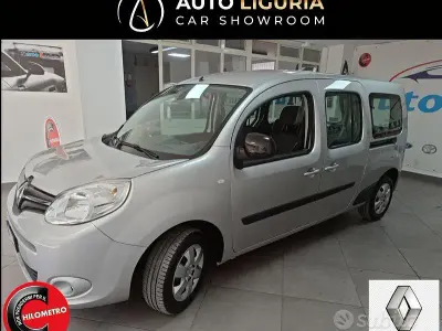 Usata Renault Kangoo Life 110 CV (80 kW) 2016 Grigio Monovolume