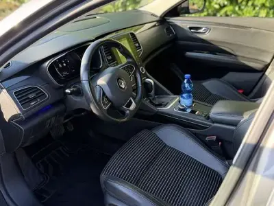 Usata Renault Talisman Intens 160 CV (117 kW) 2016 Berlina
