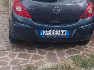 Usata Opel Corsa 90 CV (66 kW) 2007 Utilitaria