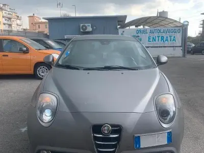 Usata Alfa Romeo MiTo 77 CV (56 kW) 2016 Grigio Utilitaria