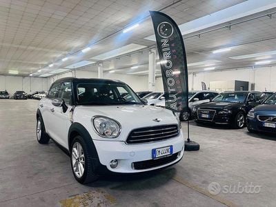 Usata Mini Cooper D Countryman 111 CV (81 kW) 2012 Bianco SUV